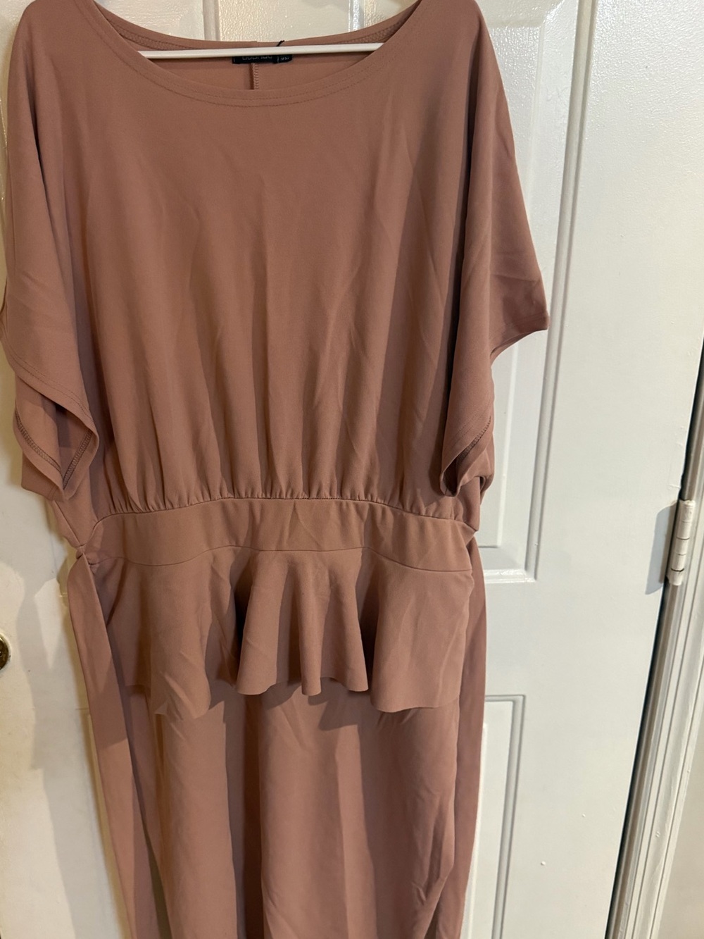 BOOHOO Mauve Peplum Waist Midi Dress